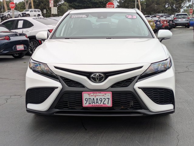 2023 Toyota Camry SE photo 2