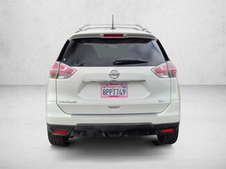 2015 Nissan Rogue SL photo 7