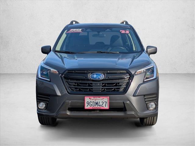 2023 Subaru Forester Premium photo 2