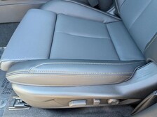 2026 Subaru Outback Wilderness in Ice Silver Metallic, stock #TY522504 — photo 4