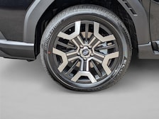 2026 Subaru Outback Touring XT in Crystal Black Silica, stock #TY555298 — photo 10