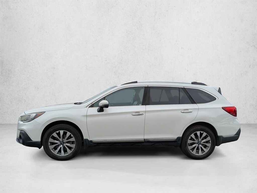 Used 2018 Subaru Outback 2.5i Touring with Starlink SUV