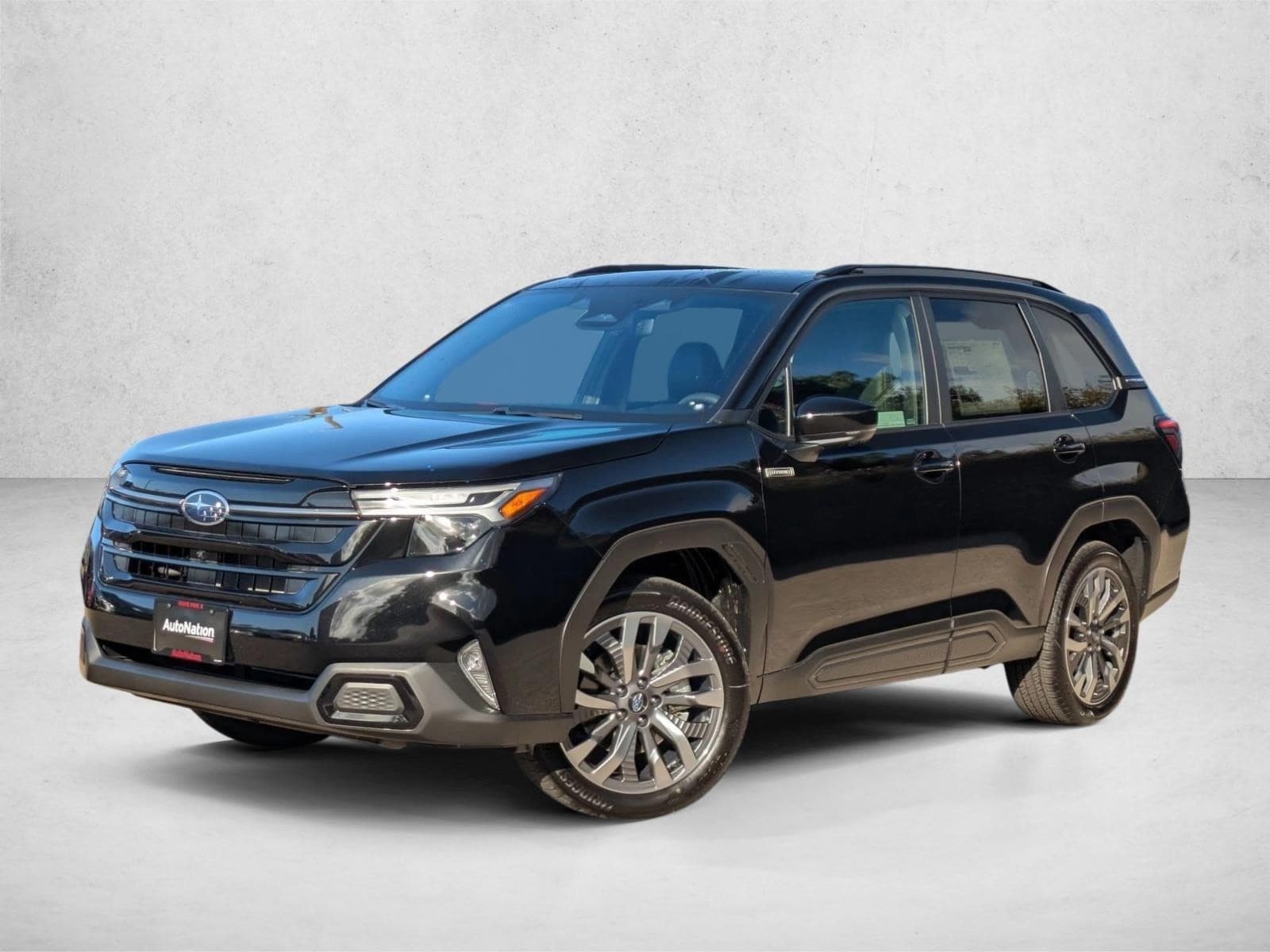 2025 Subaru Forester Touring's photo