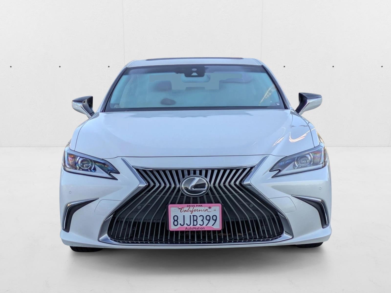 2019 Lexus ES 350 Premium photo 2
