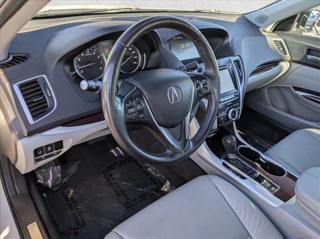 2015 Acura TLX Technology photo 3