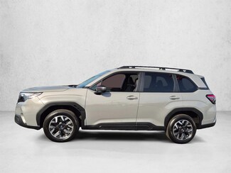 2026 Subaru Forester Premium photo 2