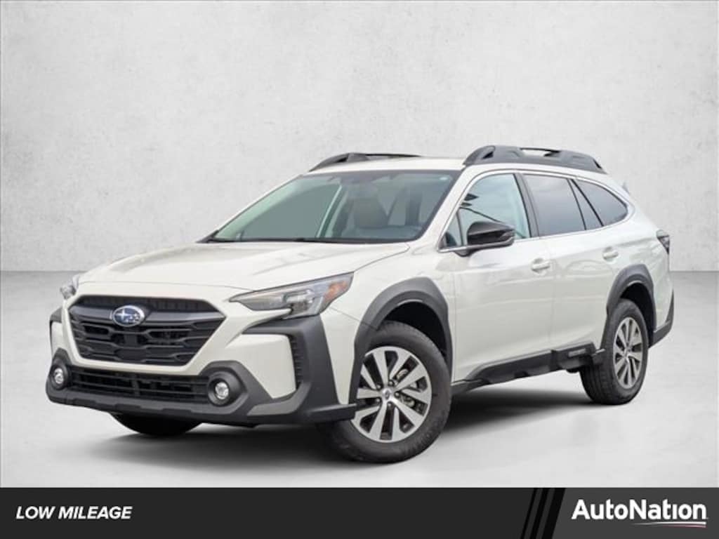 Used 2025 Subaru Outback Premium SUV