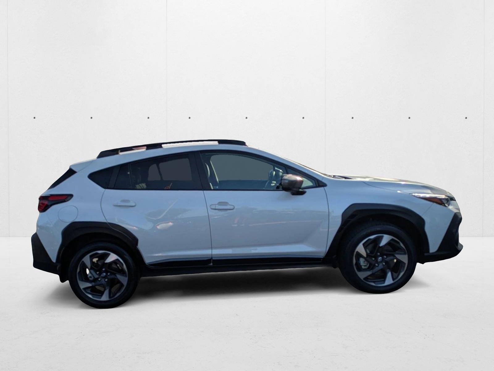 2025 Subaru Crosstrek Limited photo 3