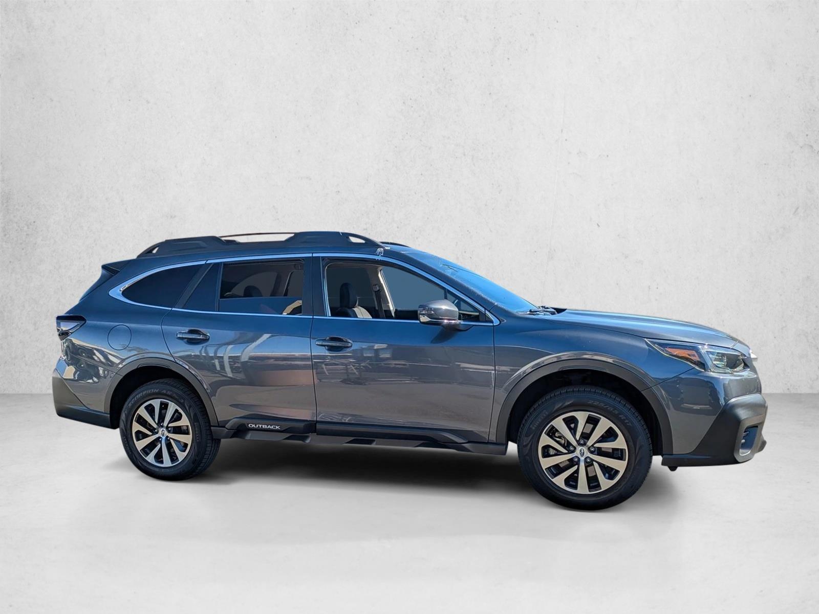 2022 Subaru Outback Premium photo 4