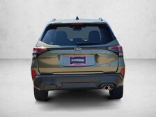 2026 Subaru Forester Touring Hybrid in Autumn Green Metallic, stock #T3151070 — photo 7