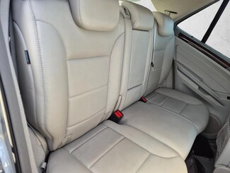 2010 Mercedes-Benz M-Class ML350 4MATIC photo 18