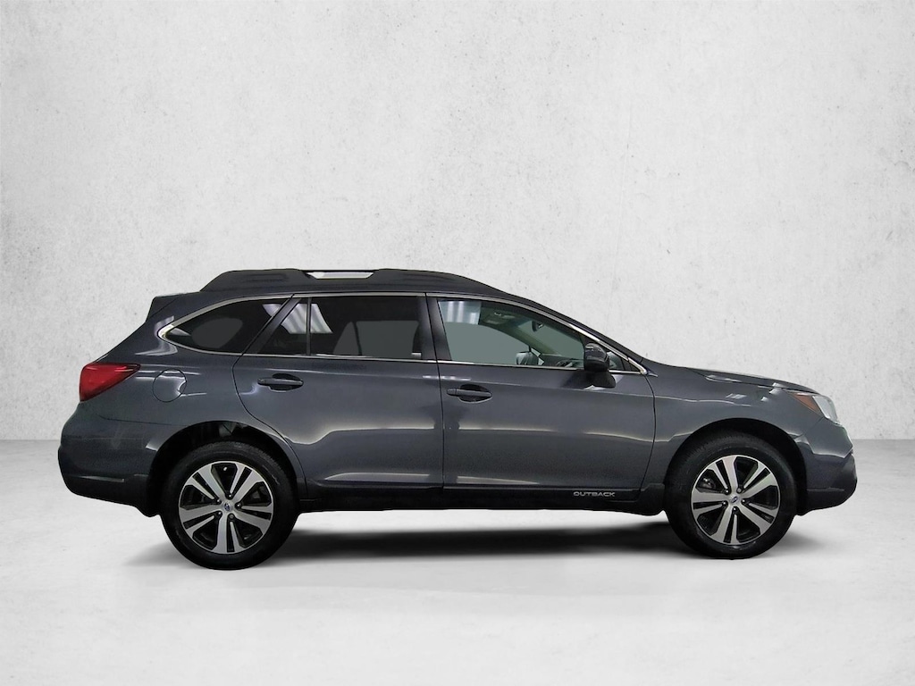 Used 2018 Subaru Outback Limited Sport Utility
