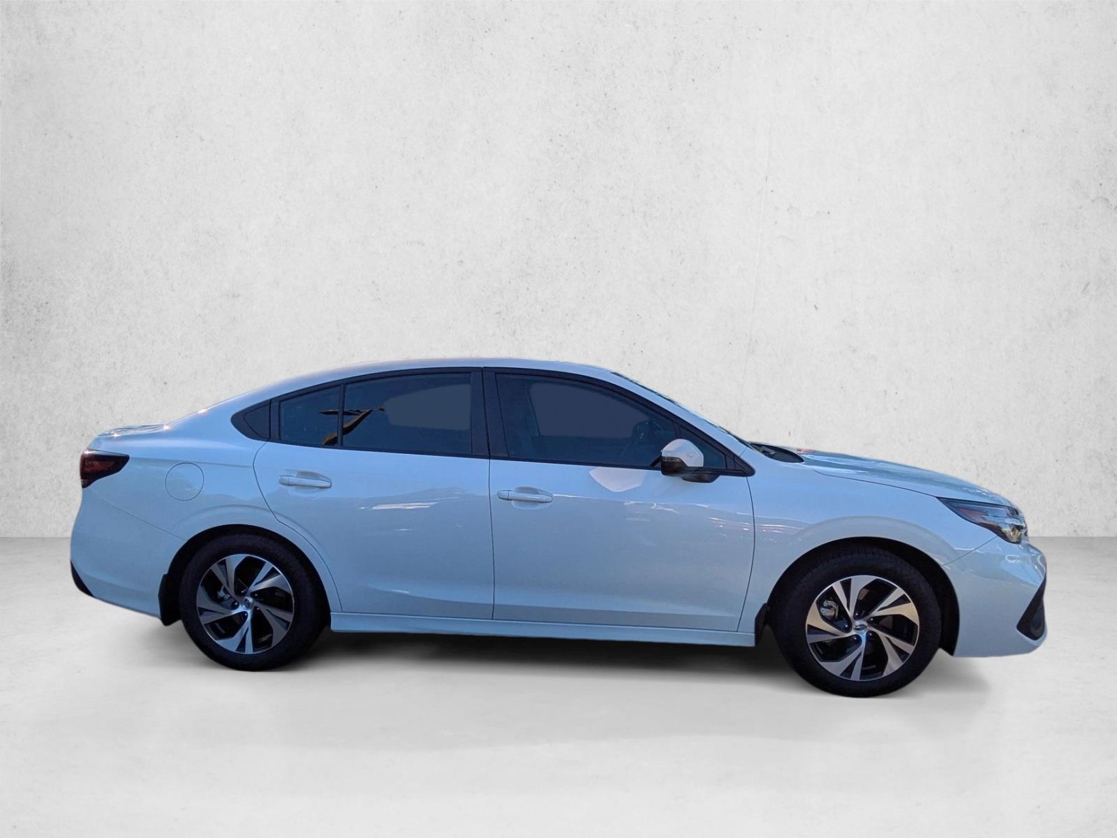 2025 Subaru Legacy Premium photo 4