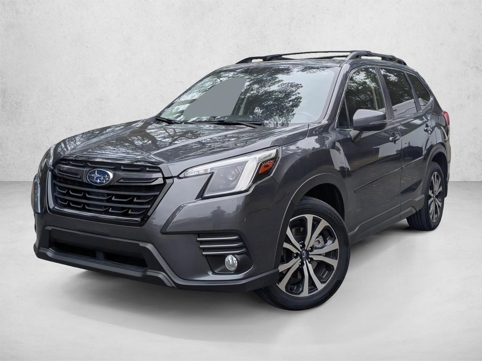 2023 Subaru Forester Limited's photo