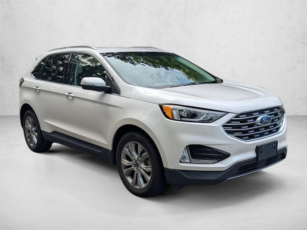 Used 2019 Ford Edge Titanium Sport Utility