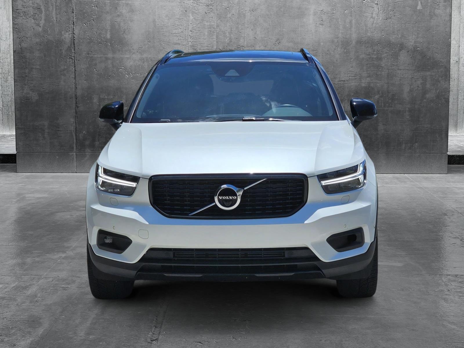 Used 2019 Volvo XC40 R-Design with VIN YV4162UM4K2111862 for sale in Hardeeville, SC