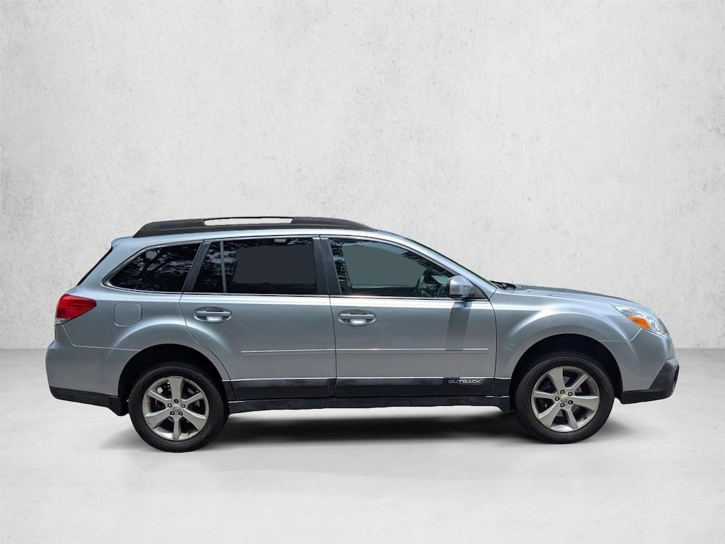 Used 2013 Subaru Outback 2.5i Premium Station Wagon