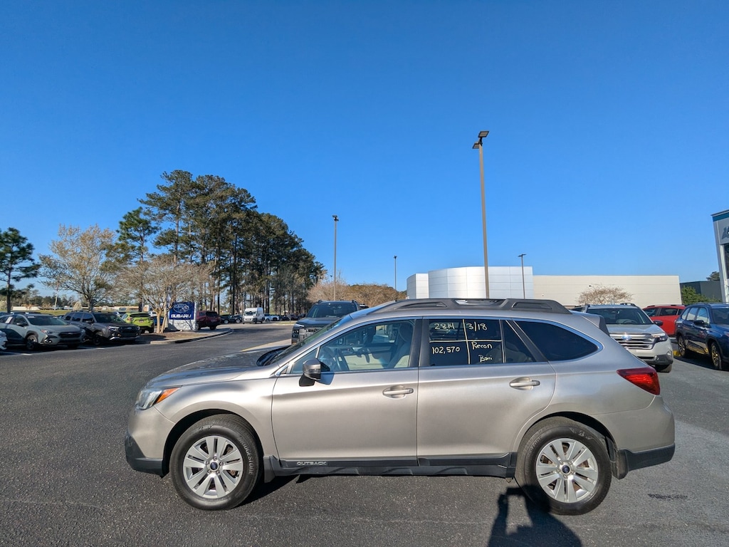 Used 2017 Subaru Outback Premium Sport Utility