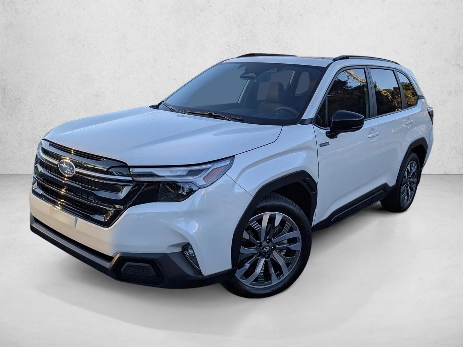 2025 Subaru Forester Touring's photo