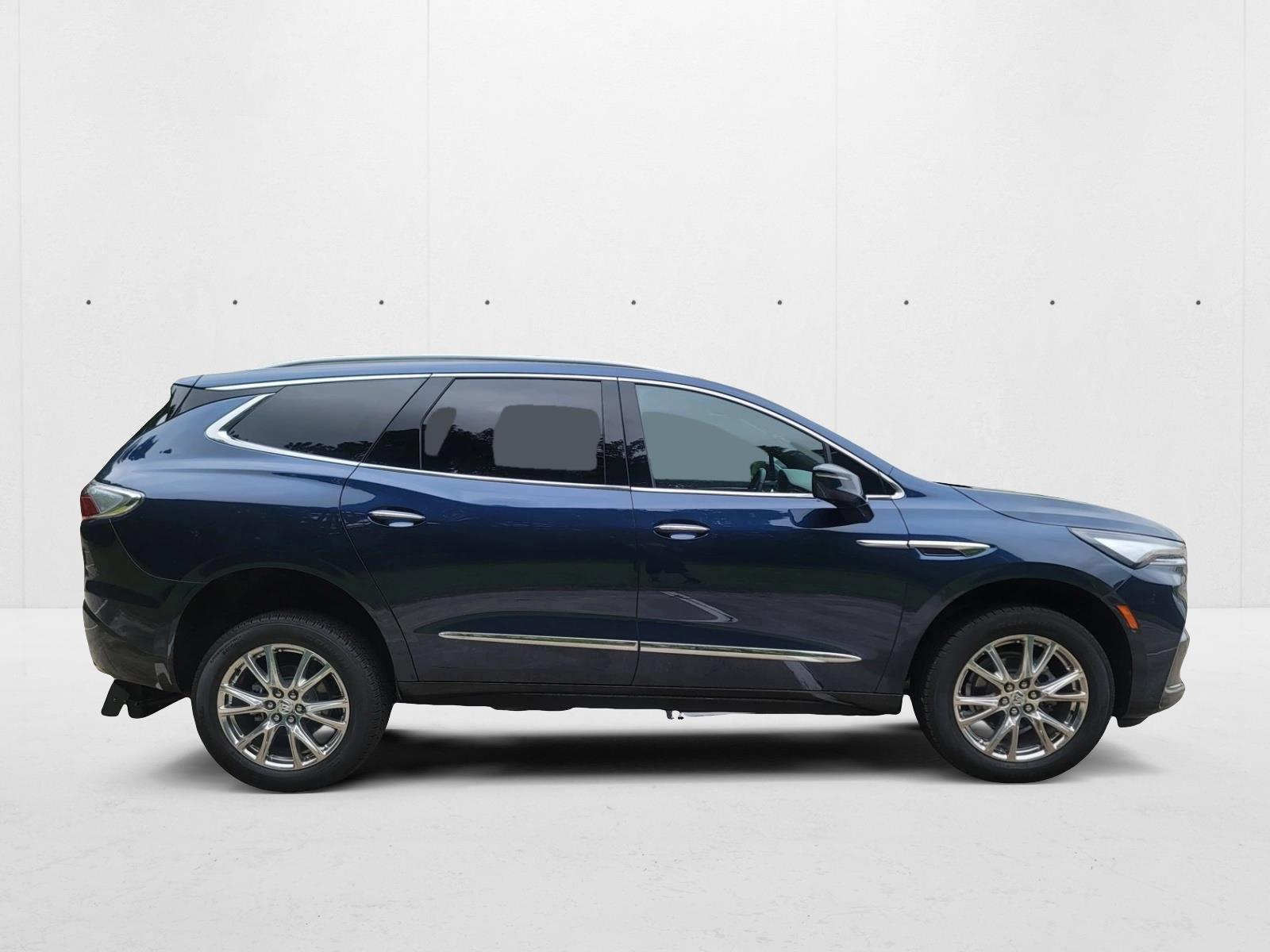 2023 Buick Enclave Essence photo 4