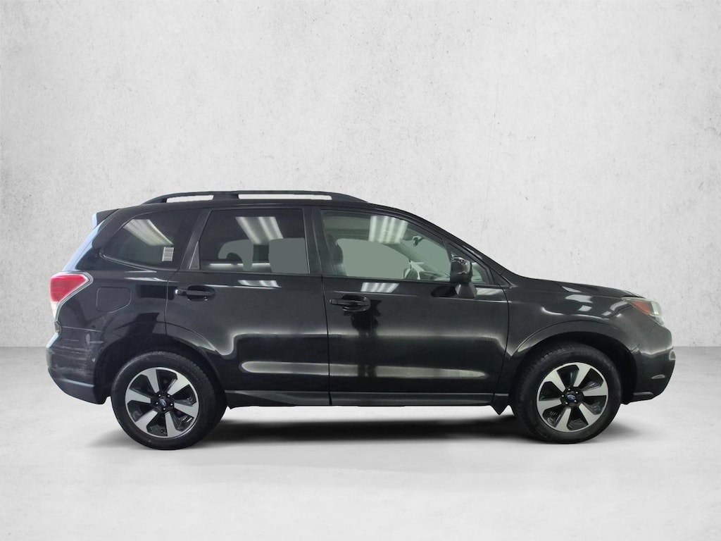 Used 2017 Subaru Forester Premium Sport Utility