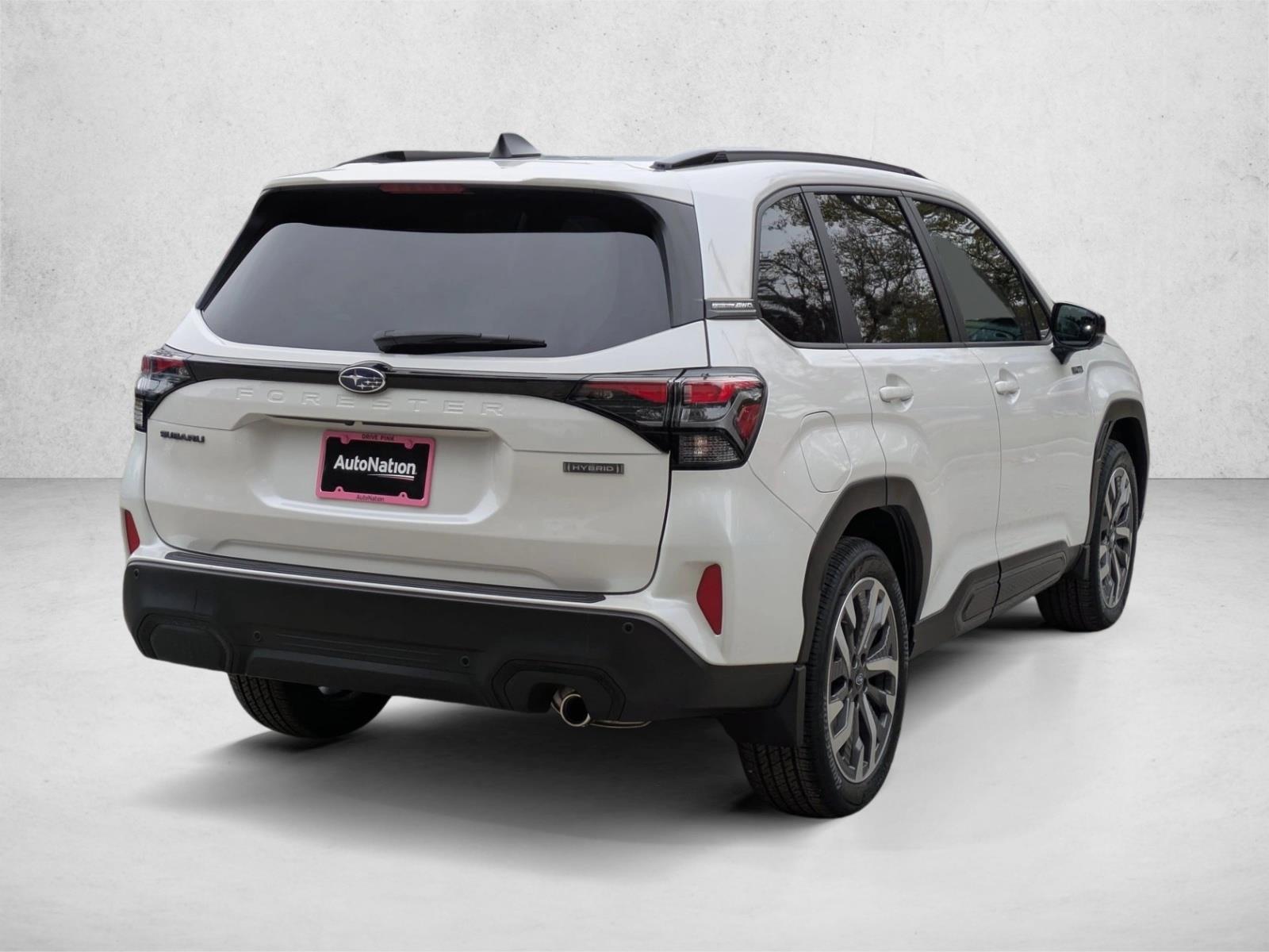 2025 Subaru Forester Touring photo 2