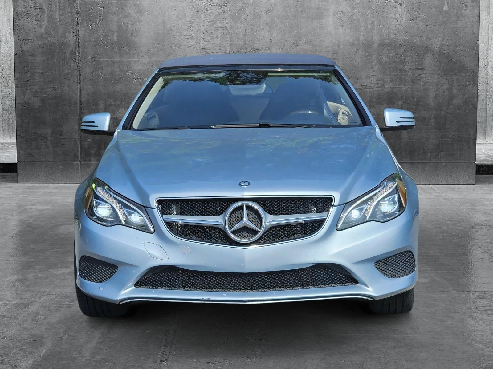 2015 Mercedes Benz E 400 photo 2
