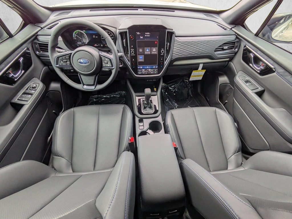 New 2025 Subaru Forester Limited Hybrid Sport Utility