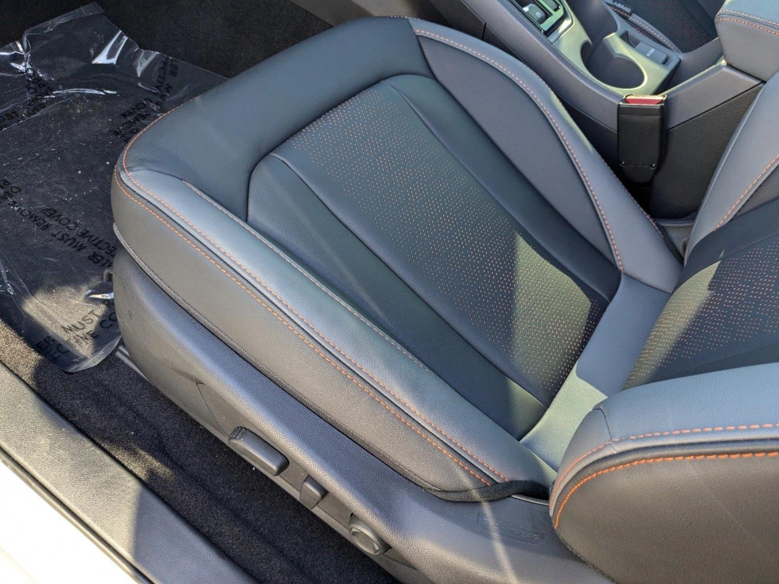 2025 Subaru Crosstrek Limited Sport photo 4