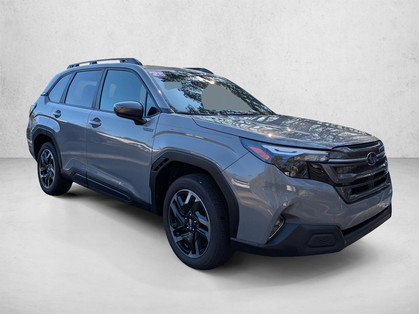 2025 Subaru Forester Premium's photo