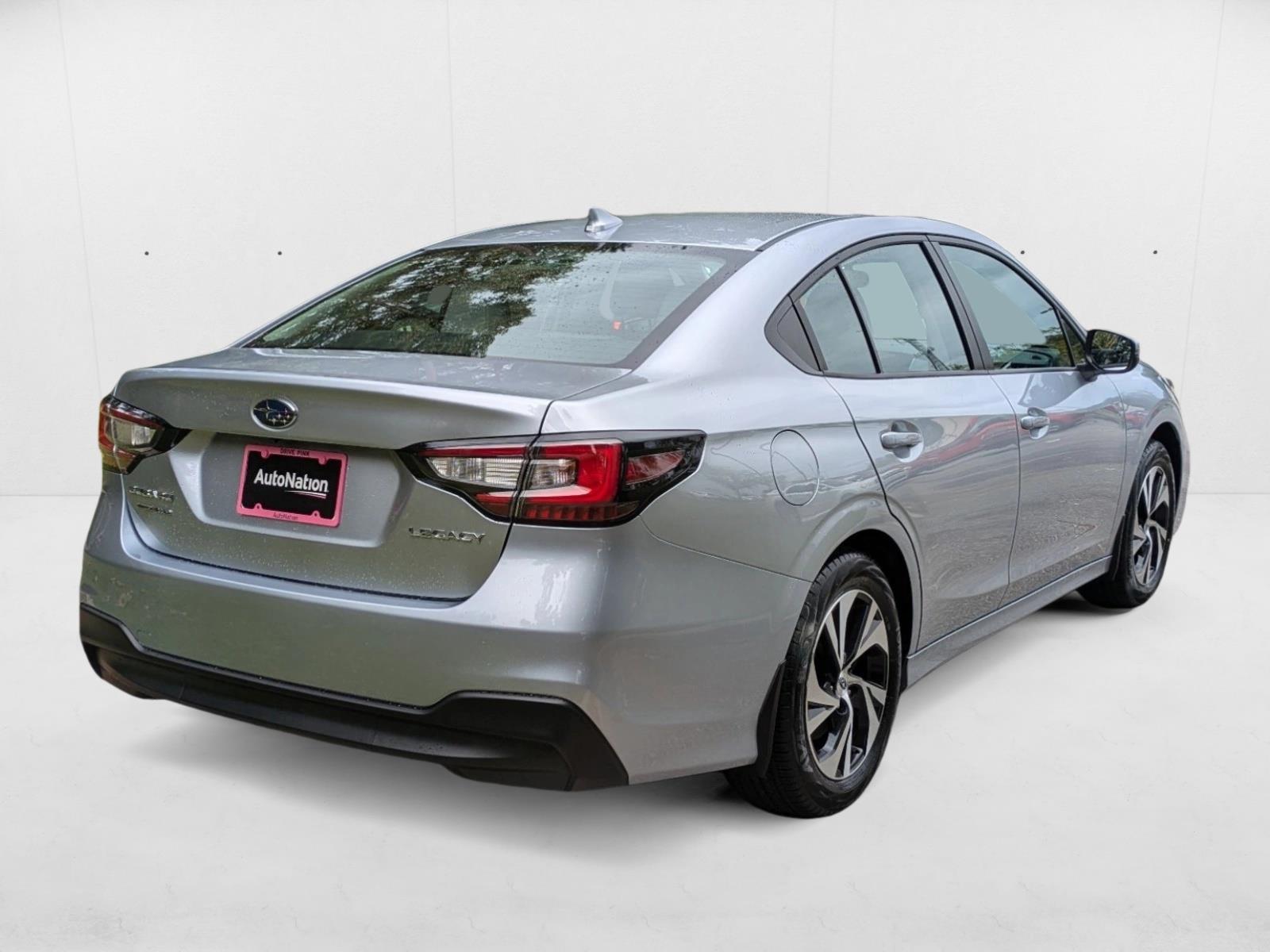 2025 Subaru Legacy Premium photo 2