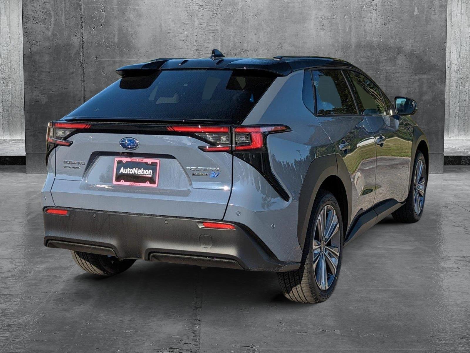 2023 Subaru Solterra Touring photo 2