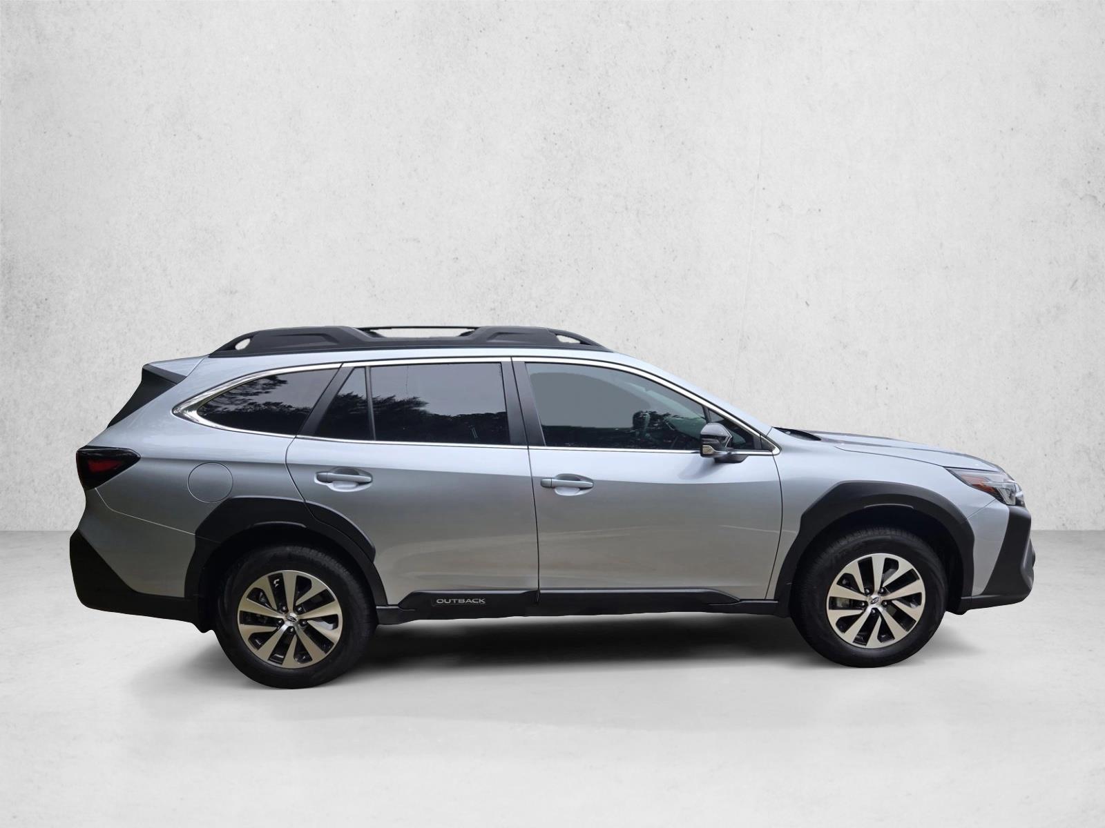 2025 Subaru Outback Premium photo 4