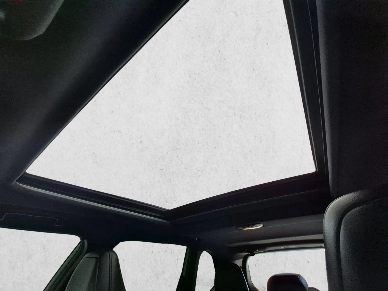 2025 Subaru Forester Limited - Photo 21