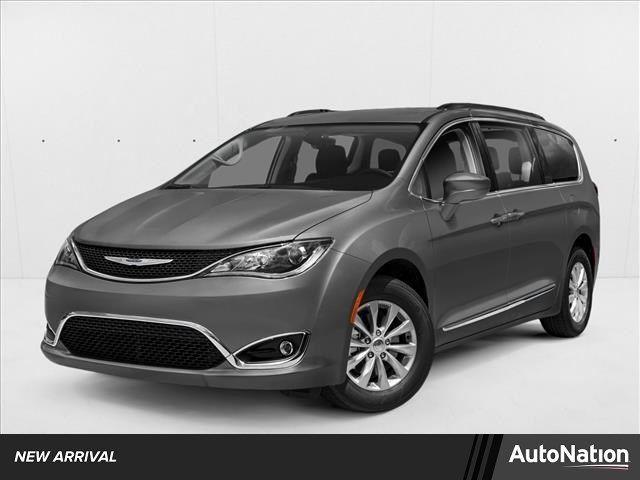  Chrysler Pacifica