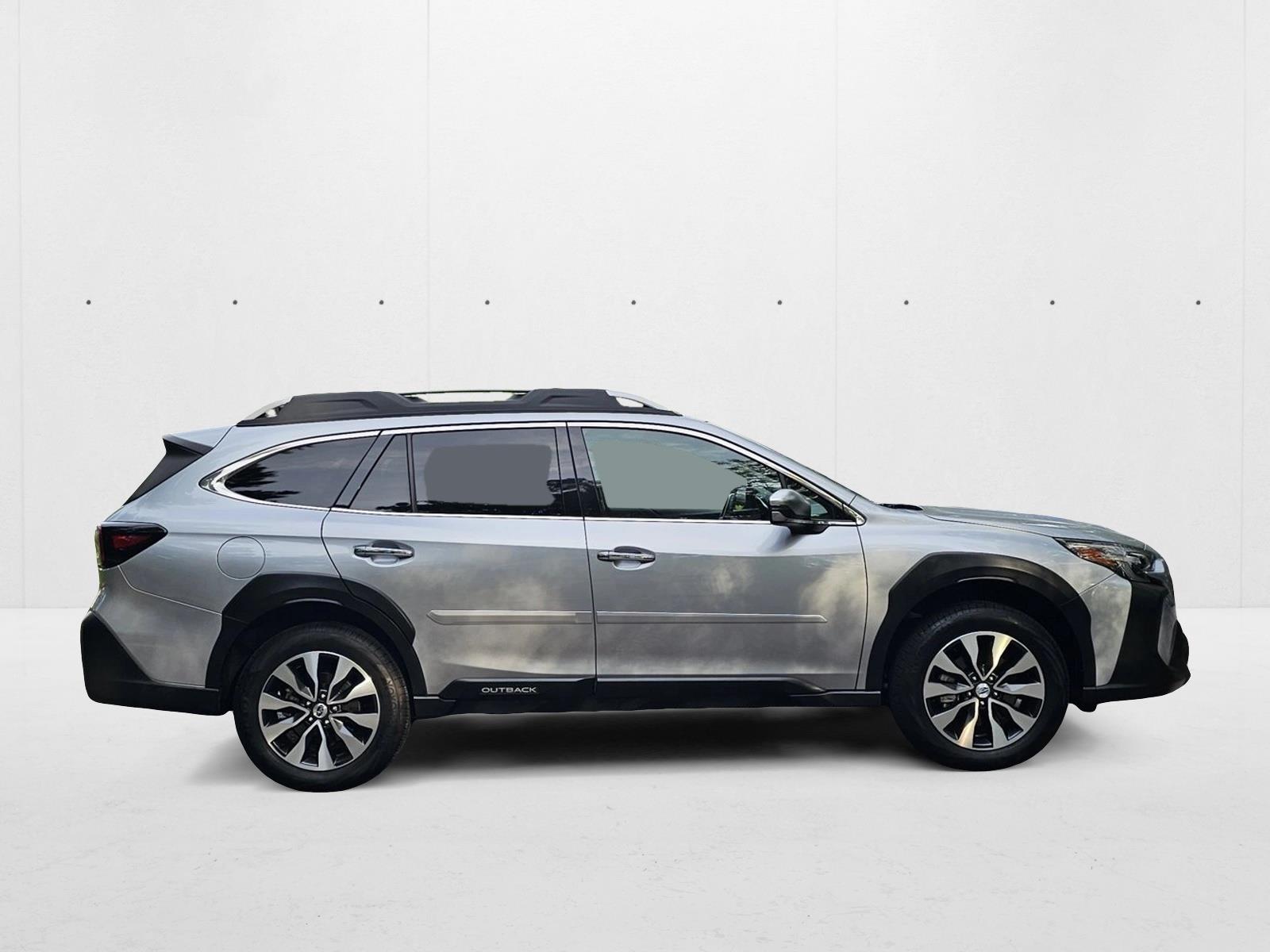 2023 Subaru Outback Touring XT photo 4