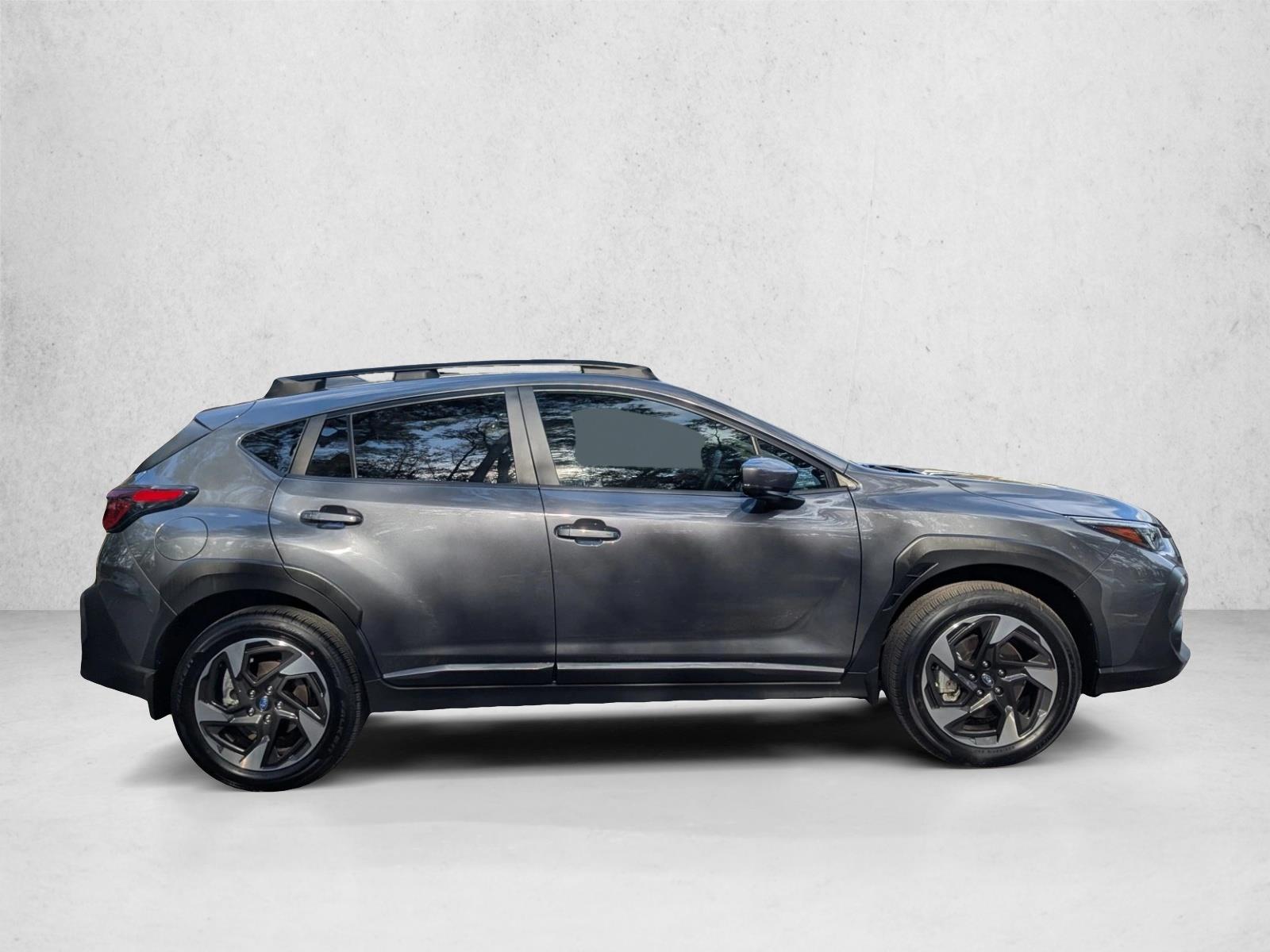 2025 Subaru Crosstrek Limited photo 4