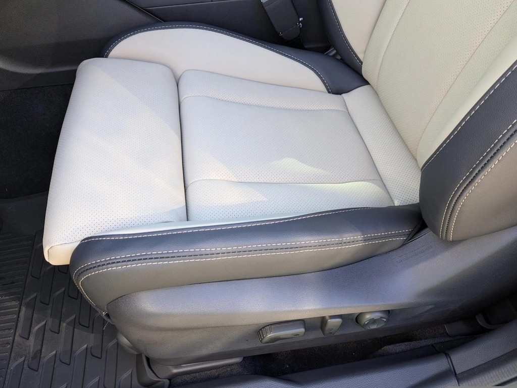 Used 2025 Subaru Outback Limited Sport Utility