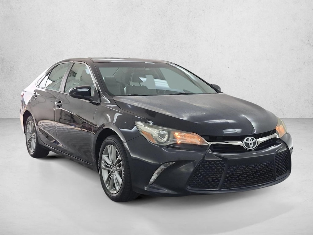 Used 2015 Toyota Camry SE 4dr Car