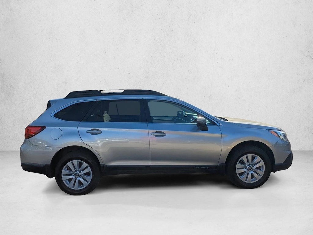 Used 2017 Subaru Outback Premium Sport Utility
