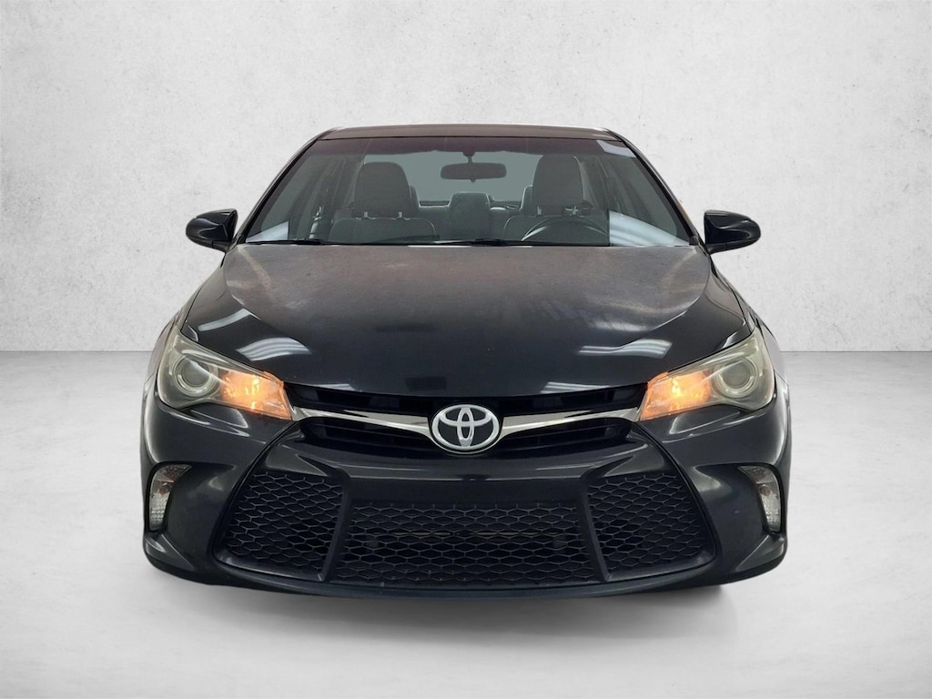 Used 2015 Toyota Camry SE 4dr Car