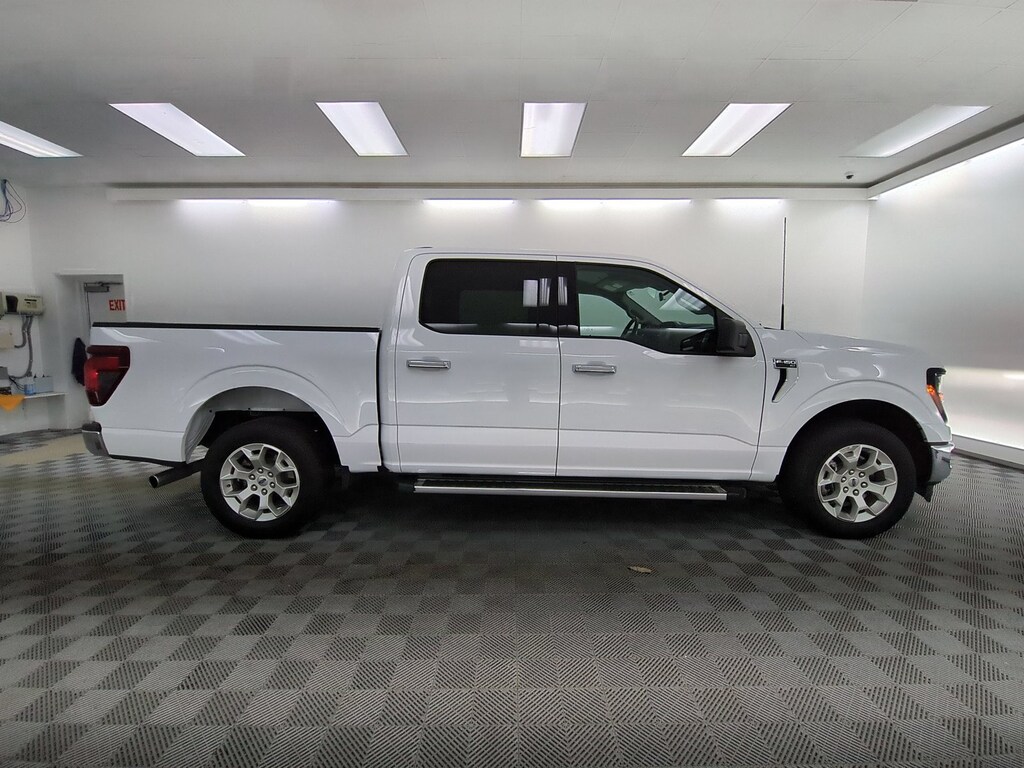 Used 2025 Ford F-150 XLT Crew Cab Pickup