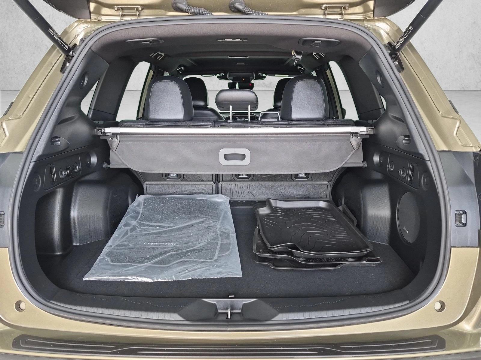 2025 Subaru Forester Limited - Photo 6