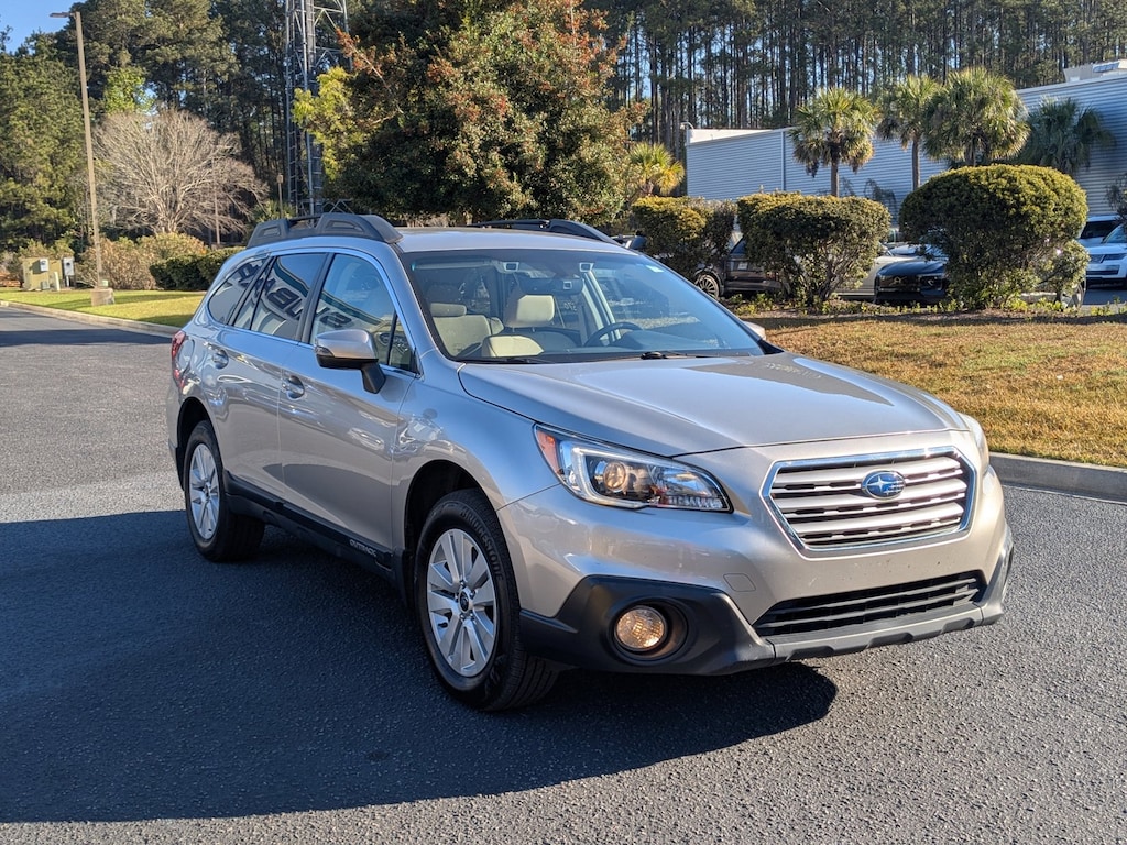 Used 2017 Subaru Outback Premium Sport Utility