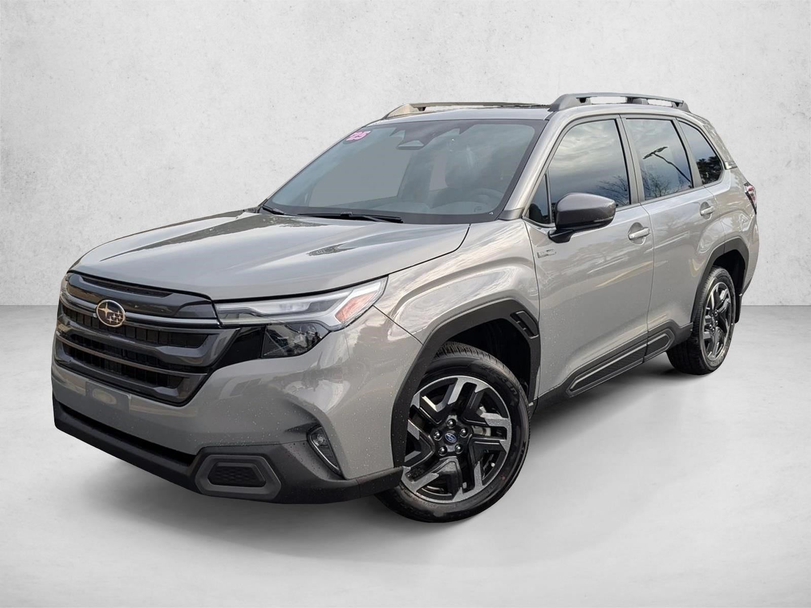 2025 Subaru Forester Limited's photo