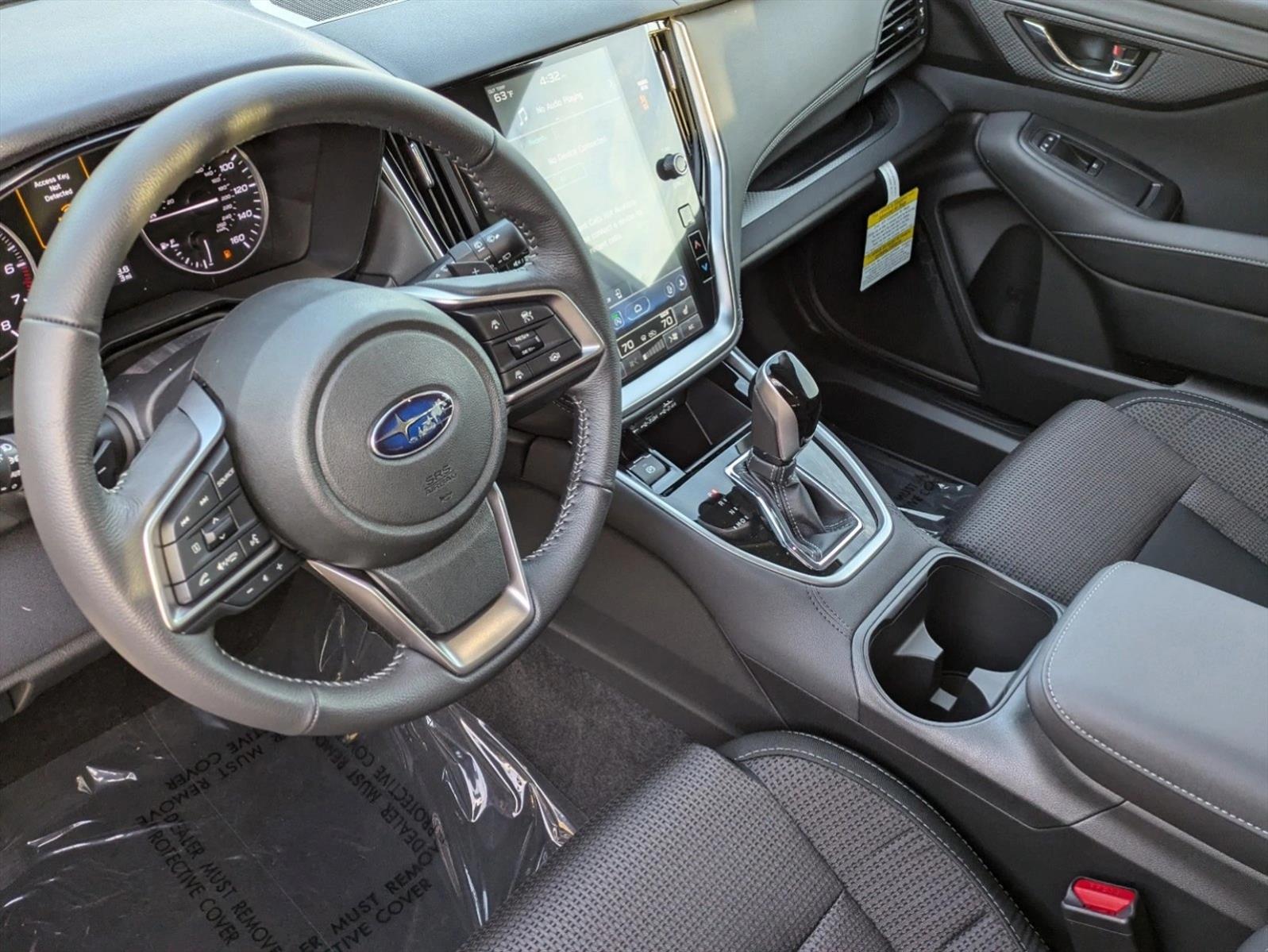 2025 Subaru Outback Premium photo 3