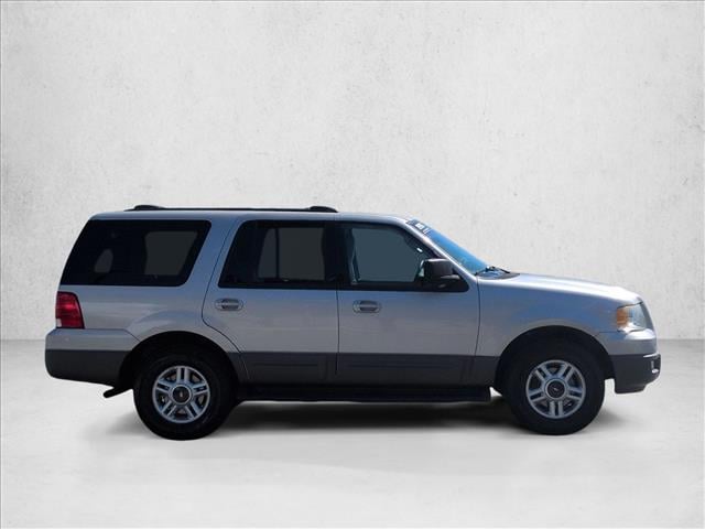 2003 Ford Expedition XLT Premium photo 4