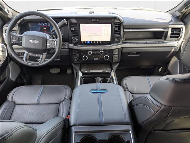 2025 Ford F-250 Super Duty Platinum - Photo 15