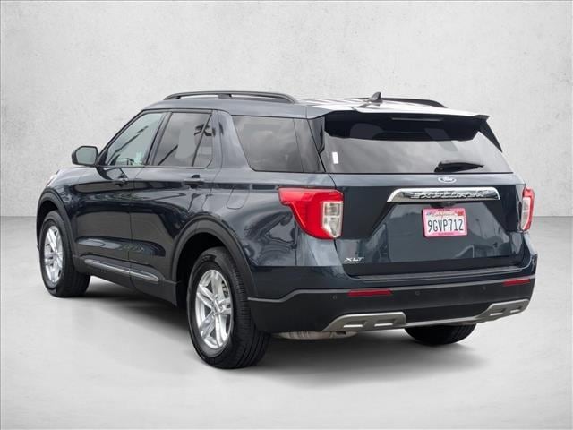 2023 Ford Explorer XLT photo 3