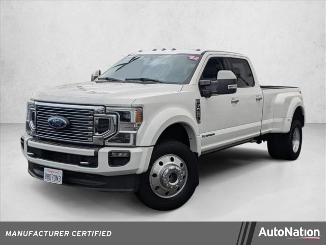 2022 Ford F-450 Super Duty Limited's photo
